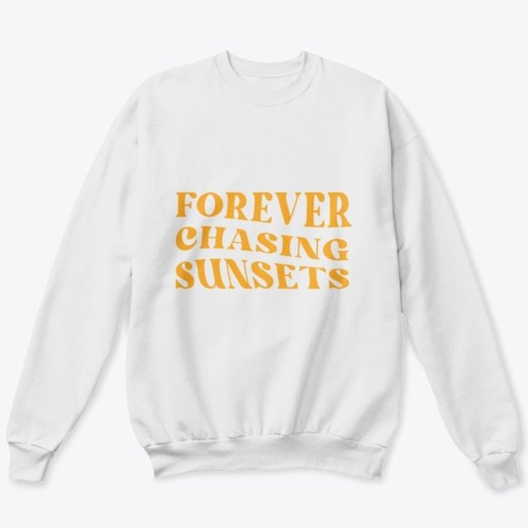 Classic Crewneck Sweatshirt Classic Forever Chasing Sunsets - Picture 1 of 2